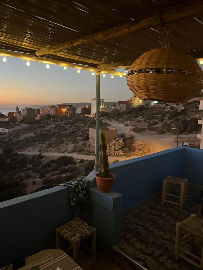 Bed and Breakfast Let Us Surf Tamraght Экстерьер фото